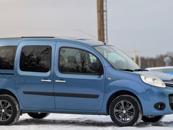2014 Renault Kangoo II Рестайлинг, синий, 1250000 рублей - вид 4