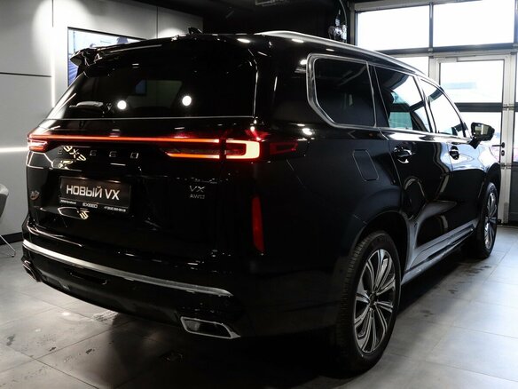 2025 Exeed VX I Рестайлинг, чёрный, 5230000 рублей - вид 3