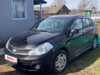 2011 Nissan Tiida I Рестайлинг, коричневый, 620000 рублей, вид 2