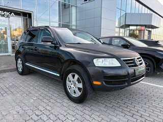 2004 Volkswagen Touareg I, чёрный, 559000 рублей, вид 3