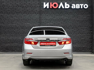 2014 Toyota Camry VII (XV50), серый, 1770000 рублей, вид 5