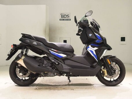 2022 BMW C 400 X, чёрный, 747000 рублей, вид 2