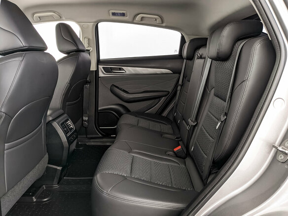 2023 Haval F7x I Рестайлинг, серый, 1800000 рублей - вид 17