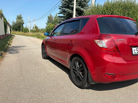 2010 Kia Ceed I Рестайлинг, красный, 750000 рублей - вид 6