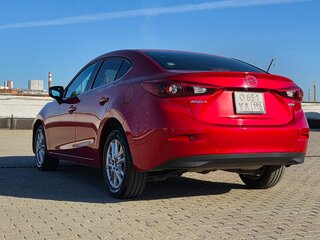 2016 Mazda Axela III, красный, 1590000 рублей, вид 4