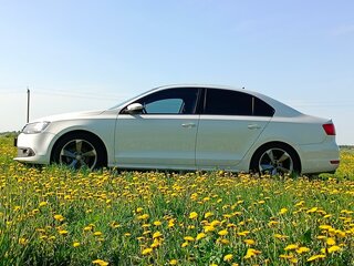 2012 Volkswagen Jetta VI, белый, 855000 рублей, вид 3