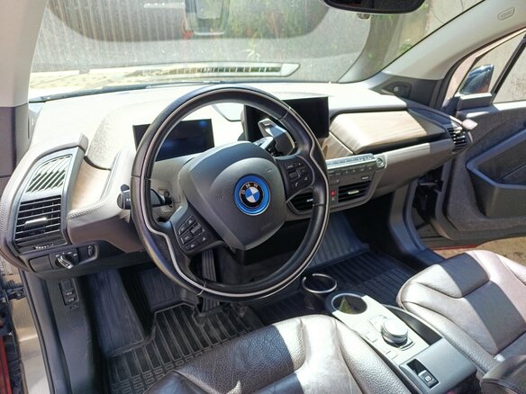 2018 BMW i3 94Ah S I (I01) Рестайлинг, красный, 2500000 рублей - вид 9