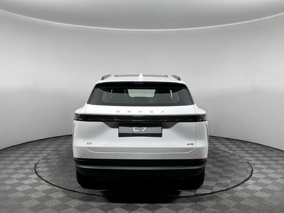 2026 Omoda C7, белый - вид 4