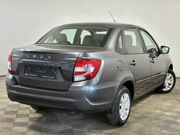 2026 Lada (ВАЗ) Granta I Рестайлинг, серый, 1116000 рублей - вид 5