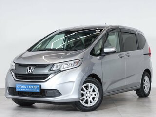 2018 Honda Freed II, серый, 1649000 рублей, вид 3