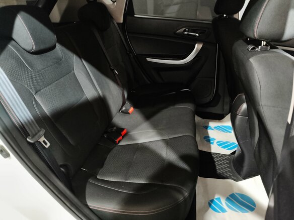 2019 Changan CS35, белый, 830000 рублей - вид 16