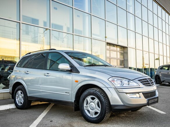 2008 SsangYong Kyron I Рестайлинг, серебристый