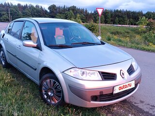 2007 Renault Megane II Рестайлинг, серый, 300000 рублей, вид 3