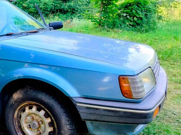 1987 Mazda 323 III (BF), синий - вид 10