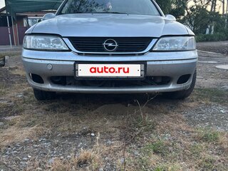 1999 Opel Vectra B Рестайлинг, серебристый, 330000 рублей, вид 2