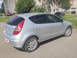 2009 Hyundai i30 I, серебристый, 565000 рублей, вид 3