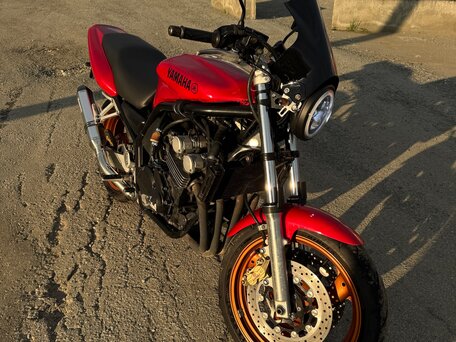 1997 Yamaha FZ400, красный, 230000 рублей, вид 2