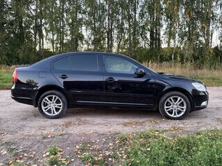 2012 Skoda Octavia II (A5) Рестайлинг, чёрный, 700000 рублей, вид 3