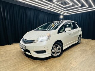 2011 Honda Fit Shuttle I, белый, 889000 рублей, вид 1