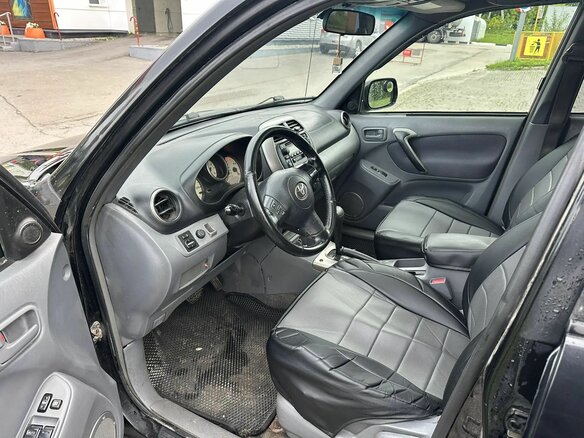 2002 Toyota RAV4 II (XA20), чёрный, 388000 рублей - вид 7