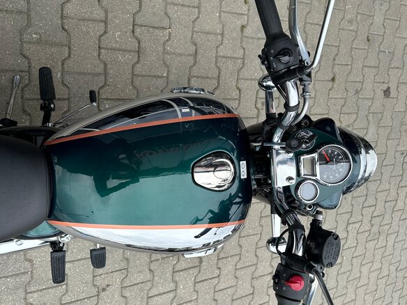 2026 Royal Enfield Classic 350, зелёный, 526000 рублей - вид 14
