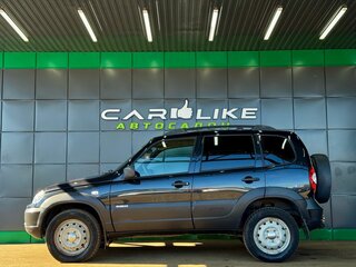 2018 Chevrolet Niva I Рестайлинг, чёрный, 779000 рублей, вид 3