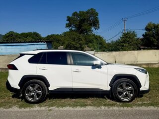 2020 Toyota RAV4 V (XA50), белый, 3000000 рублей, вид 3