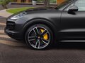 2020 Porsche Cayenne Turbo S E-Hybrid III, чёрный, 13000000 рублей - вид 11