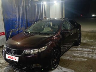 2011 Kia Cerato 6-speed II, пурпурный, 510000 рублей, вид 1