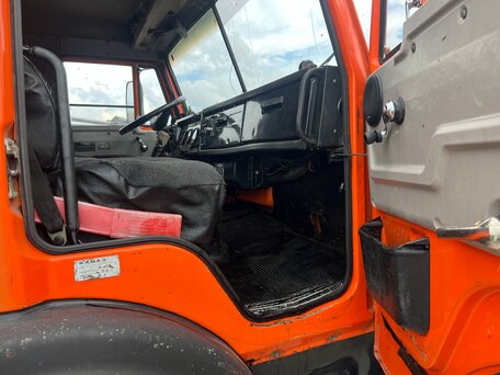 2003 КамАЗ 65111, оранжевый, 1400000 рублей, вид 4
