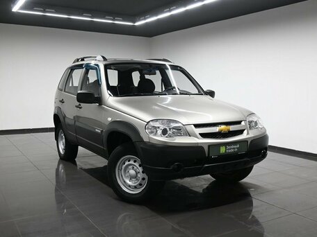 2011 Chevrolet Niva I Рестайлинг, серый, 670000 рублей, вид 5