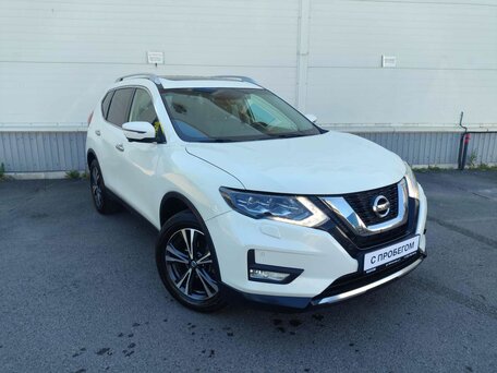 2019 Nissan X-Trail III Рестайлинг, белый, 2060000 рублей, вид 4