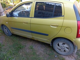 2007 Kia Picanto I, жёлтый, 400000 рублей, вид 4