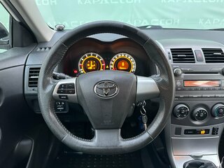 2012 Toyota Corolla X (E140, E150) Рестайлинг, белый, 1040000 рублей, вид 5