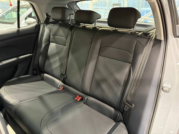 2026 Volkswagen Tharu XR 300 TSI, серый, 3120000 рублей - вид 11