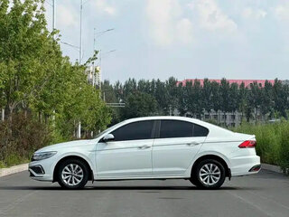 2023 Volkswagen Bora IV (China Market) Рестайлинг, белый, 1300555 рублей, вид 4