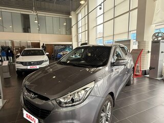 2014 Hyundai ix35 I Рестайлинг, серый, 1330000 рублей, вид 2
