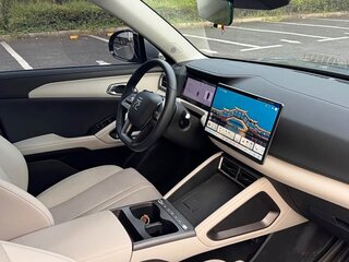 2026 BYD Yuan Up 45.12 kWh, серый, 1615030 рублей, вид 5