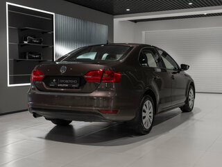 2014 Volkswagen Jetta VI, коричневый, 1025000 рублей, вид 5