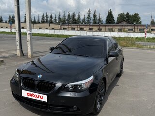 2005 BMW 5 серии 525i V (E60/E61), чёрный, 920000 рублей, вид 3