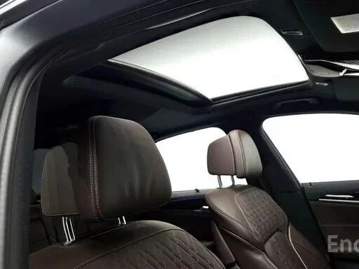 2023 BMW 5 серии 530i xDrive VII (G30/G31/G38) Рестайлинг, серый, 4880000 рублей - вид 7