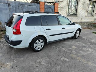 2004 Renault Megane II, белый, 250000 рублей, вид 3