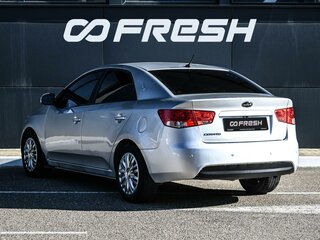 2011 Kia Cerato 4-speed II, серебристый, 889000 рублей, вид 2
