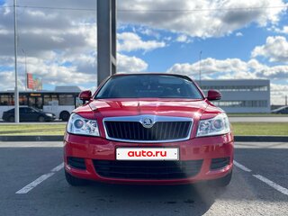 2009 Skoda Octavia II (A5) Рестайлинг, красный, 600000 рублей, вид 4