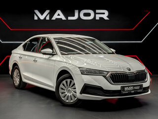 2021 Skoda Octavia IV (A8), белый, 2050000 рублей, вид 3