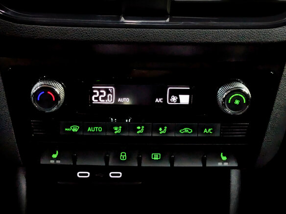 2022 Skoda Rapid II, коричневый - вид 15