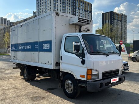 2004 Hyundai HD65, белый, 530000 рублей, вид 1
