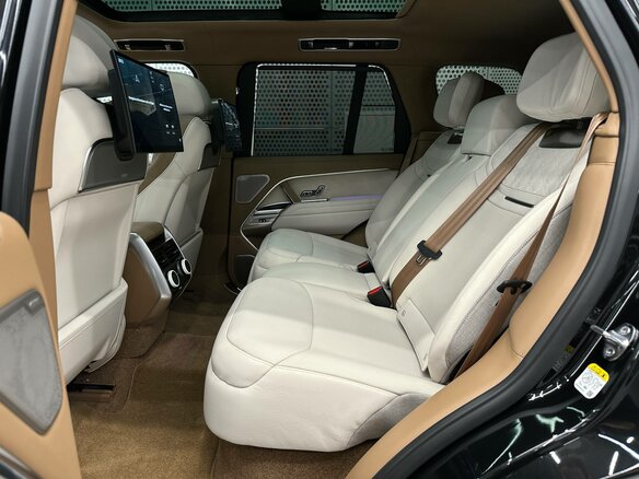 2026 Land Rover Range Rover P615 MHEV V, чёрный, 37000000 рублей - вид 25