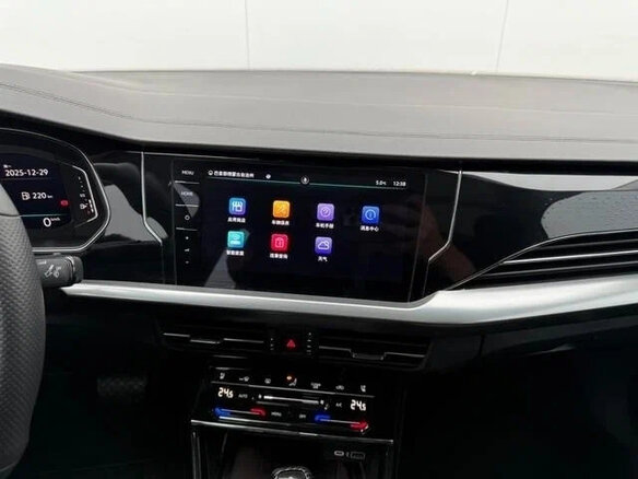 2022 Volkswagen Passat (North America and China) II (China Market) Рестайлинг, чёрный, 1670000 рублей - вид 7