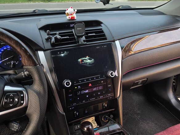 2015 Toyota Camry VII (XV50) Рестайлинг, чёрный, 1750000 рублей - вид 12